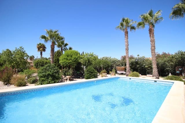 4 chambre Villa/Maison à vendre à Catral avec piscine garage - 380 000 € (Ref: 9204027)