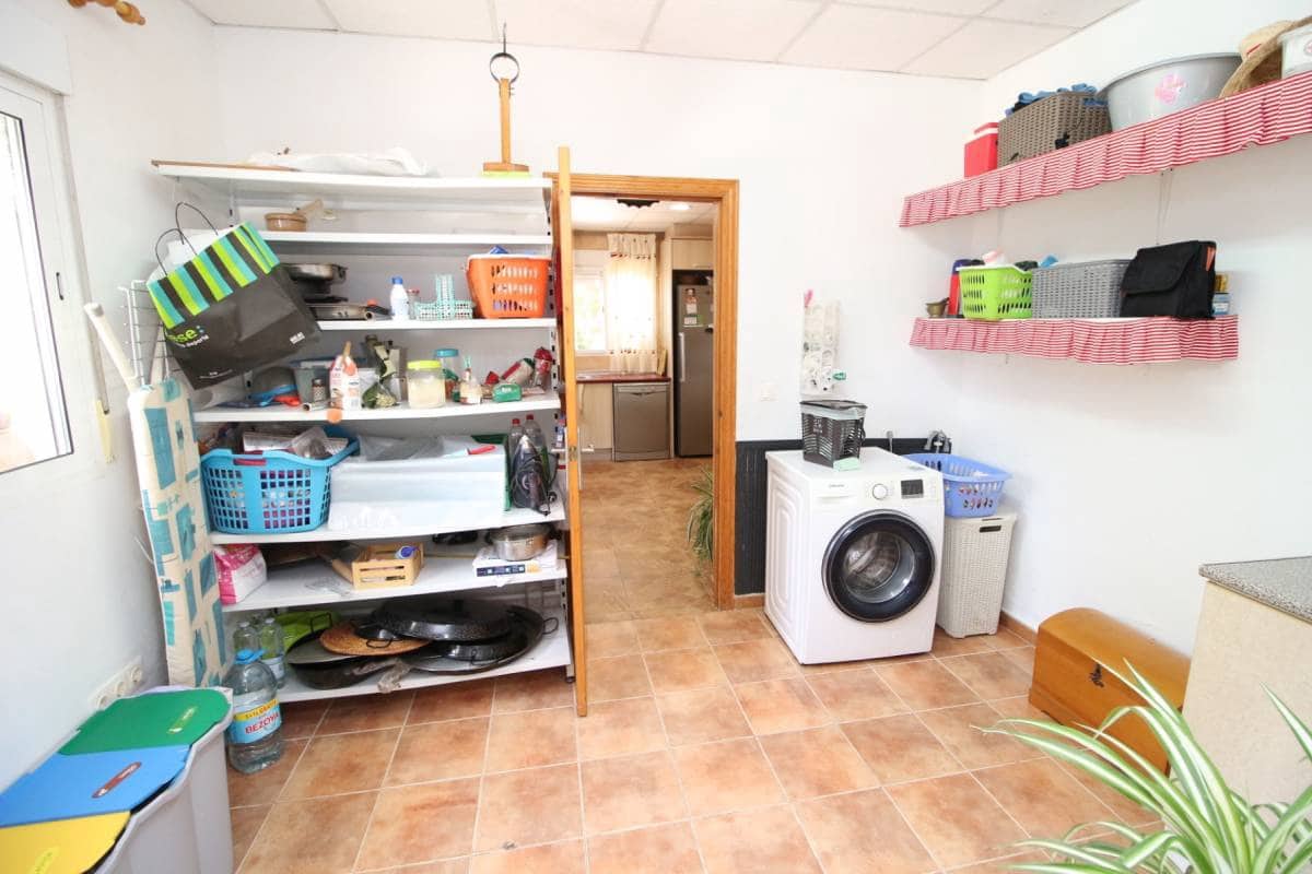 Chalet de 3 habitaciones en Dolores en venta - 260.000 € (Ref: 9228017)