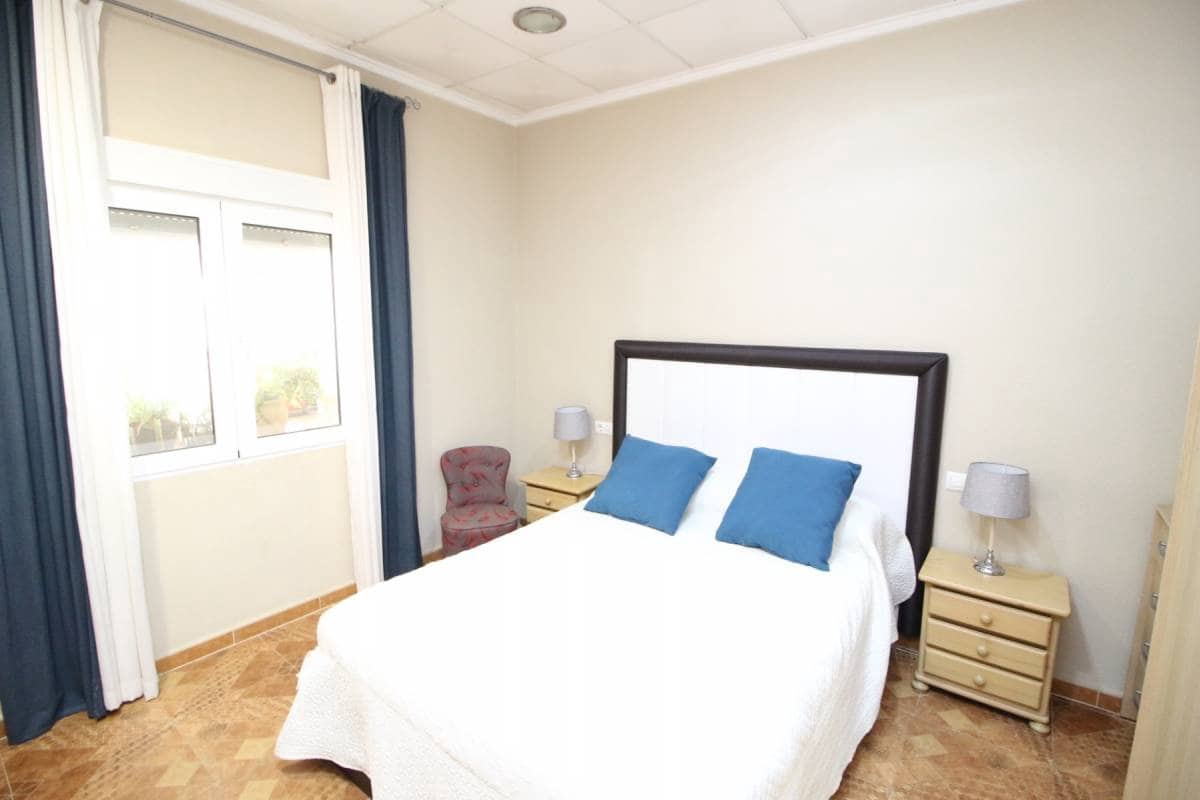 Chalet de 3 habitaciones en Dolores en venta - 260.000 € (Ref: 9228017)