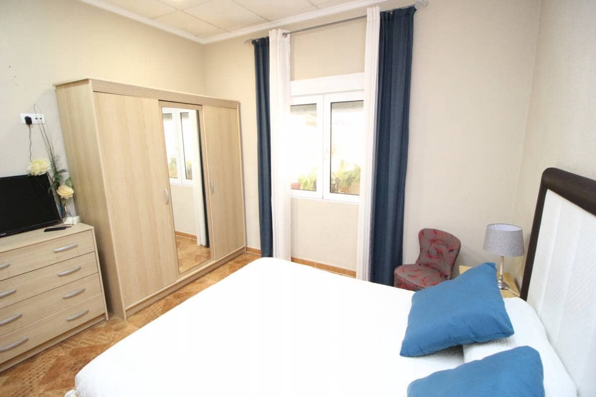 Chalet de 3 habitaciones en Dolores en venta - 260.000 € (Ref: 9228017)