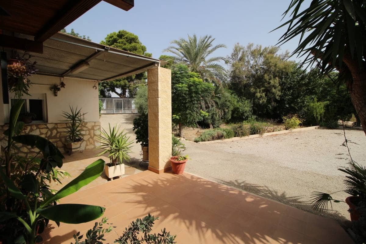 Chalet de 3 habitaciones en Dolores en venta - 260.000 € (Ref: 9228017)