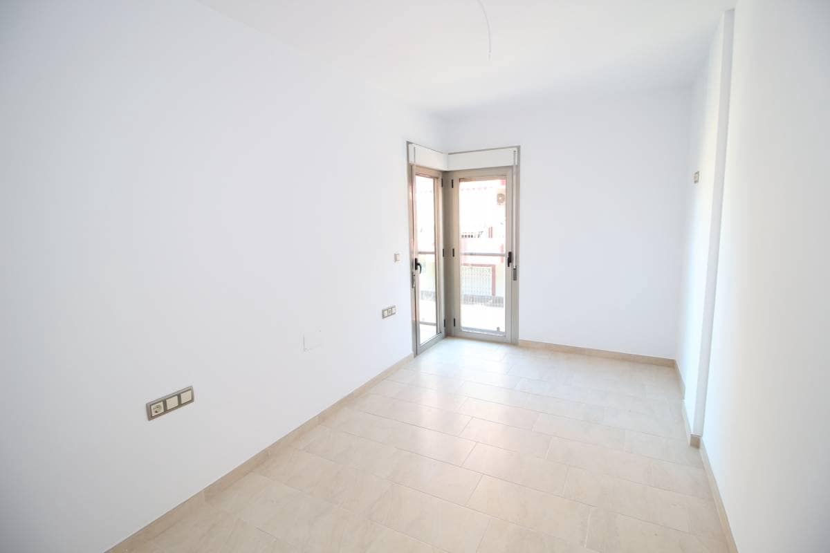 3 chambre Appartement à vendre à Dolores - 124 000 € (Ref: 9242438)