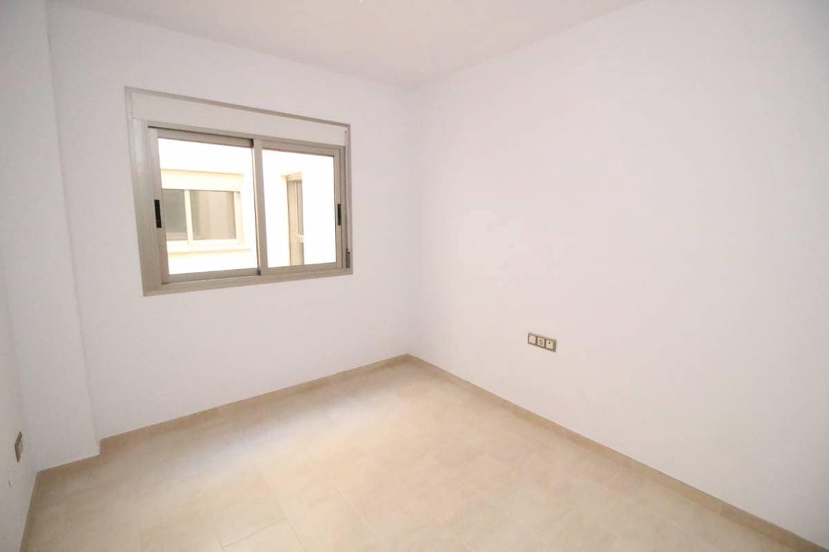 3 Zimmer Apartment zu verkaufen in Dolores mit Garage - 124.000 € (Ref: 9285685)