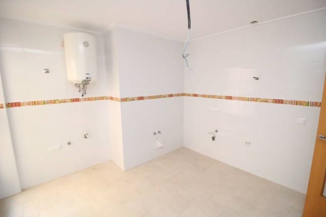 3 chambre Appartement à vendre à Dolores avec garage - 124 000 € (Ref: 9285685)