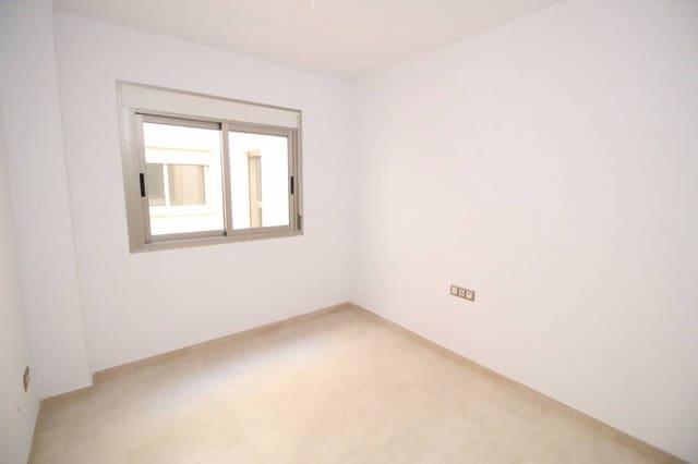 3 chambre Appartement à vendre à Dolores avec garage - 124 000 € (Ref: 9285685)