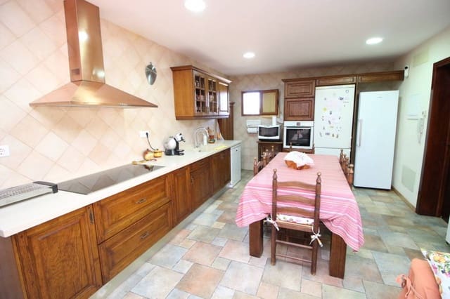 4 chambre Villa/Maison à vendre à Elche / Elx avec garage - 275 000 € (Ref: 9287184)