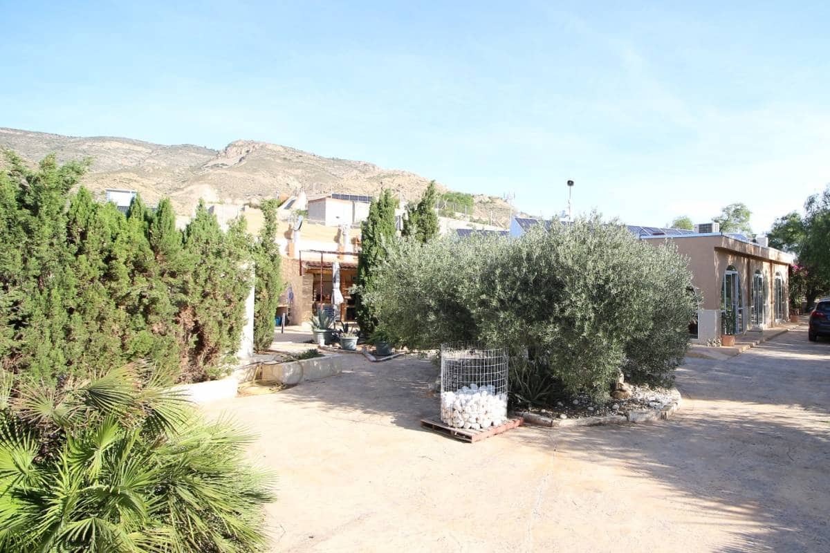 5 soverom Villa til salgs i Crevillente / Crevillent med svømmebasseng garasje - € 398 000 (Ref: 9341618)