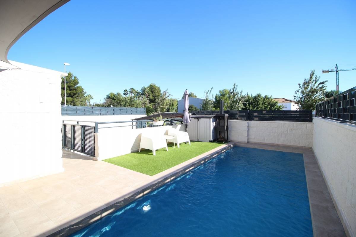 3 quarto Moradia para venda em Dolores com piscina - 320 000 € (Ref: 9354531)