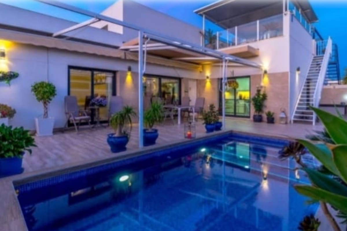 2 camera da letto Villa in vendita in Daya Nueva con piscina - 359.000 € (Rif: 9421701)