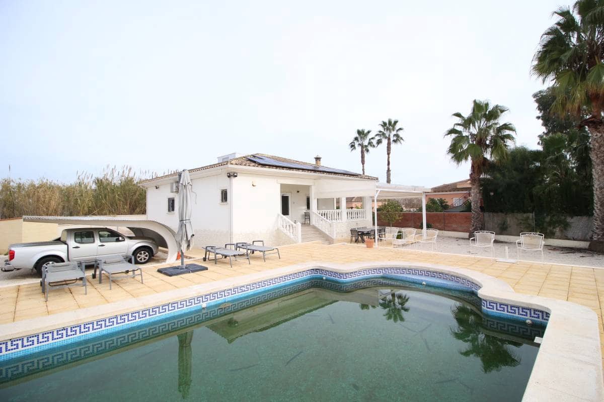 3 bedroom Villa for sale in Catral with pool garage - € 325,000 (Ref: 9486857)