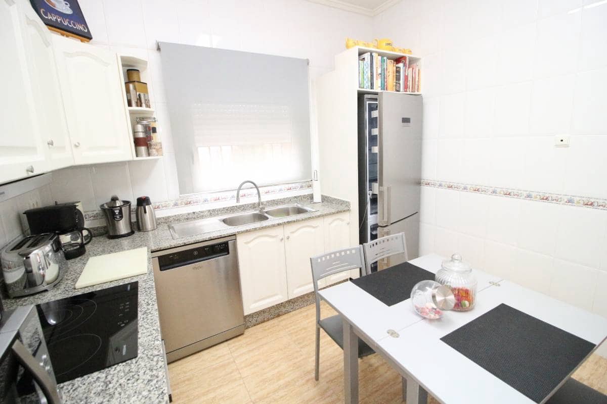 3 bedroom Villa for sale in Catral with pool garage - € 325,000 (Ref: 9486857)