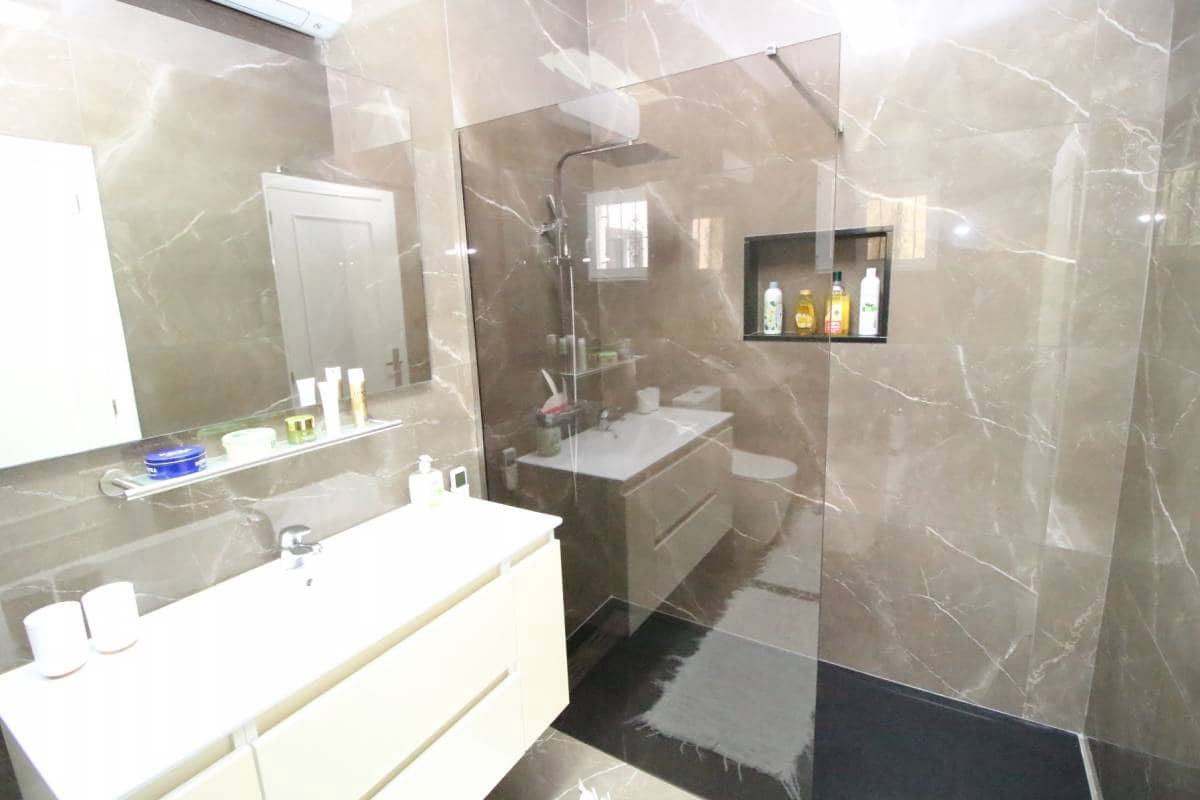 3 bedroom Villa for sale in Catral with pool garage - € 325,000 (Ref: 9486857)