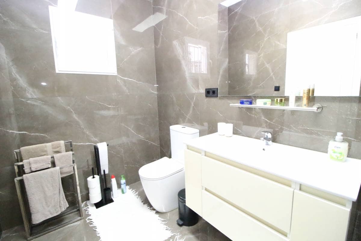 3 bedroom Villa for sale in Catral with pool garage - € 325,000 (Ref: 9486857)