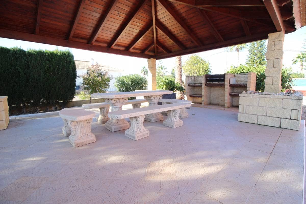 3 slaapkamer Villa te koop in Catral met zwembad - € 375.000 (Ref: 9511182)