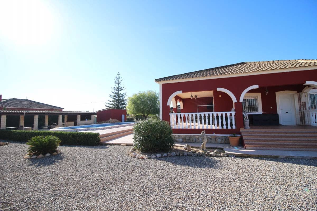 3 slaapkamer Villa te koop in Catral met zwembad - € 375.000 (Ref: 9511182)