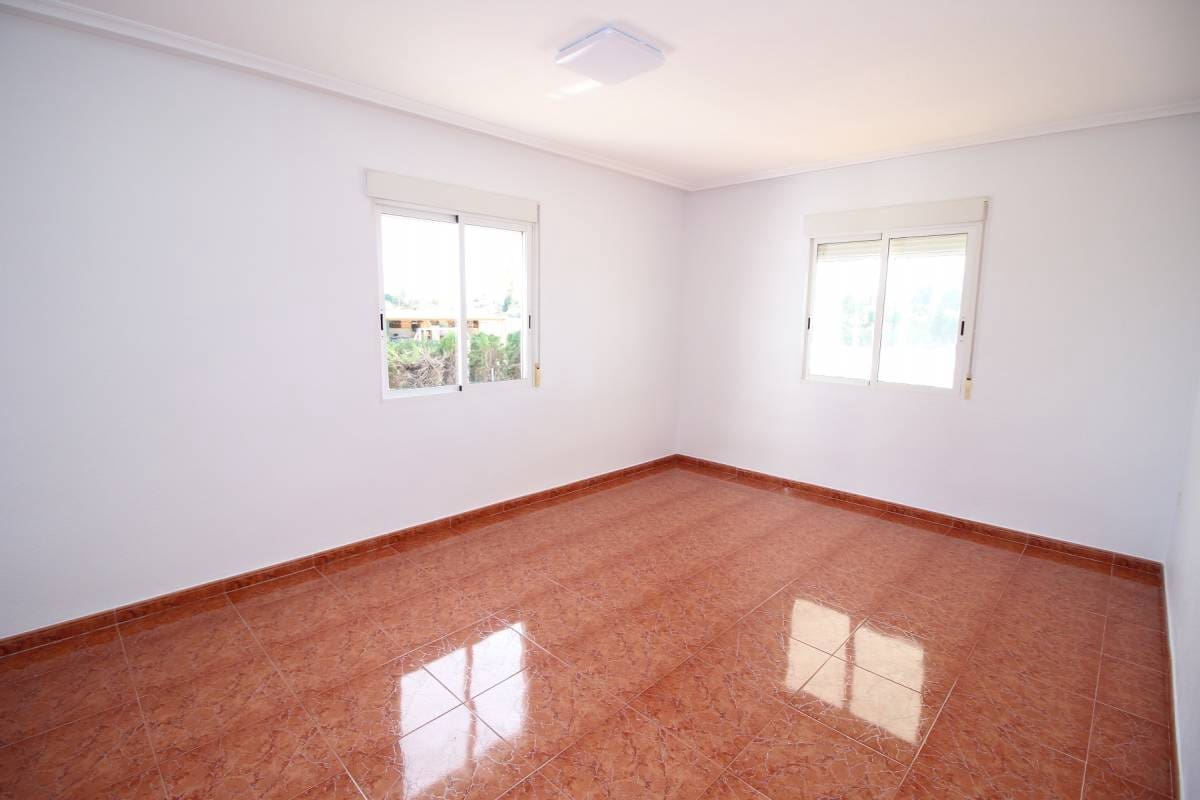 3 Zimmer Villa zu verkaufen in Dolores mit Pool Garage - 560.000 € (Ref: 9511434)