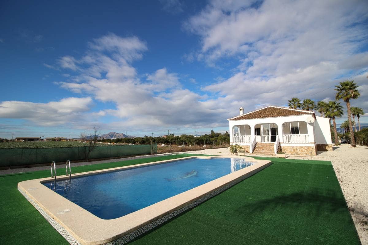 3 Zimmer Villa zu verkaufen in Dolores mit Pool Garage - 560.000 € (Ref: 9511434)