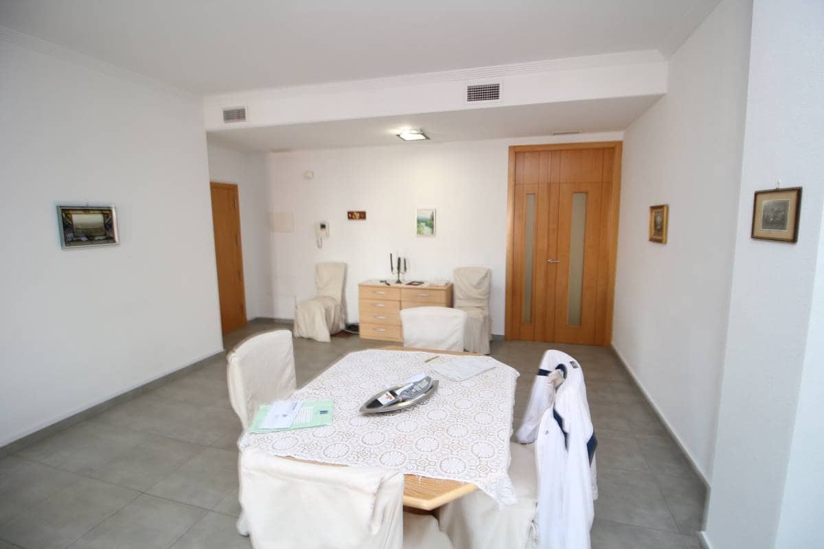 3 makuuhuone Huoneisto vuokrattavana paikassa Catral - 750 € (Ref: 9528590)