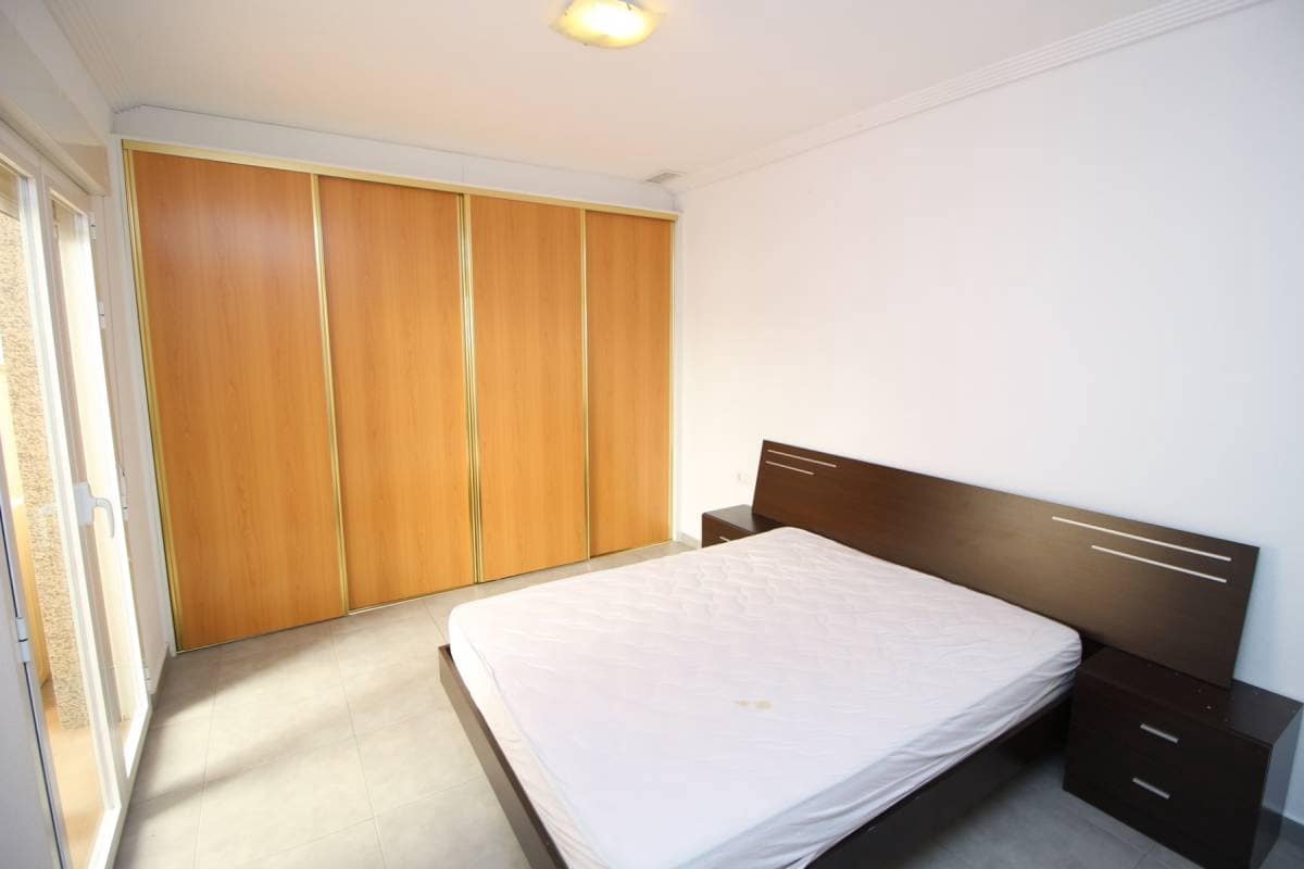 3 makuuhuone Huoneisto vuokrattavana paikassa Catral - 750 € (Ref: 9528590)