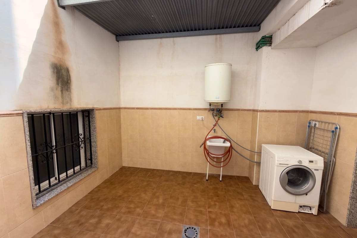 3 makuuhuone Huoneisto vuokrattavana paikassa Catral - 750 € (Ref: 9528590)