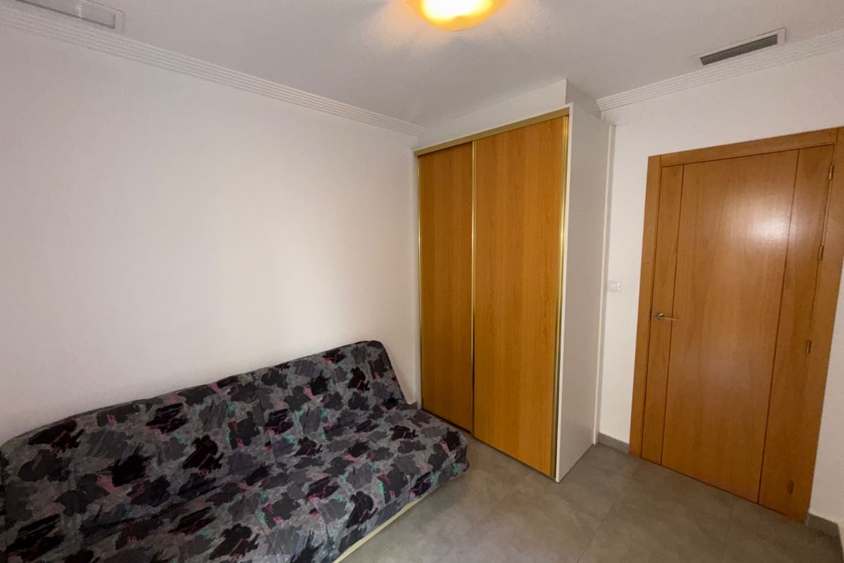 3 makuuhuone Huoneisto vuokrattavana paikassa Catral - 750 € (Ref: 9528590)