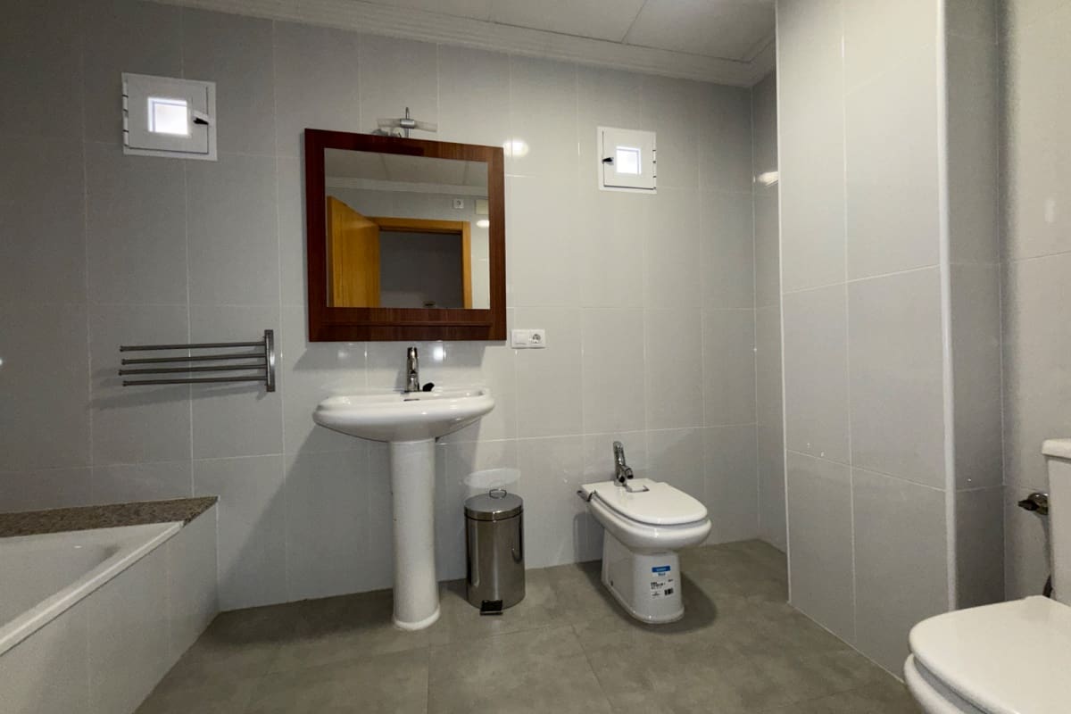 3 makuuhuone Huoneisto vuokrattavana paikassa Catral - 750 € (Ref: 9528590)