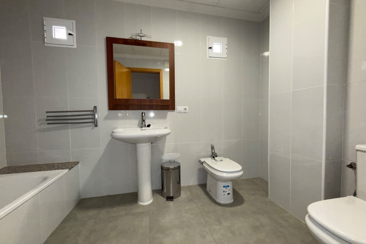 3 makuuhuone Huoneisto vuokrattavana paikassa Catral - 750 € (Ref: 9528590)