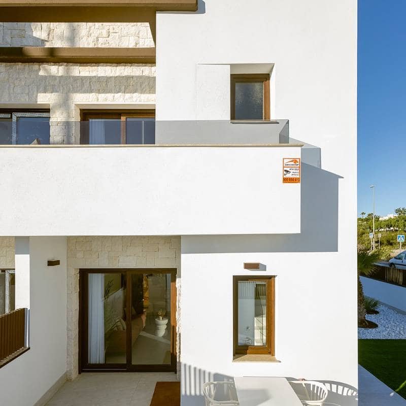 3 makuuhuone Rivitalo myytävänä paikassa Vistabella mukana uima-altaan - 299 000 € (Ref: 9564063)