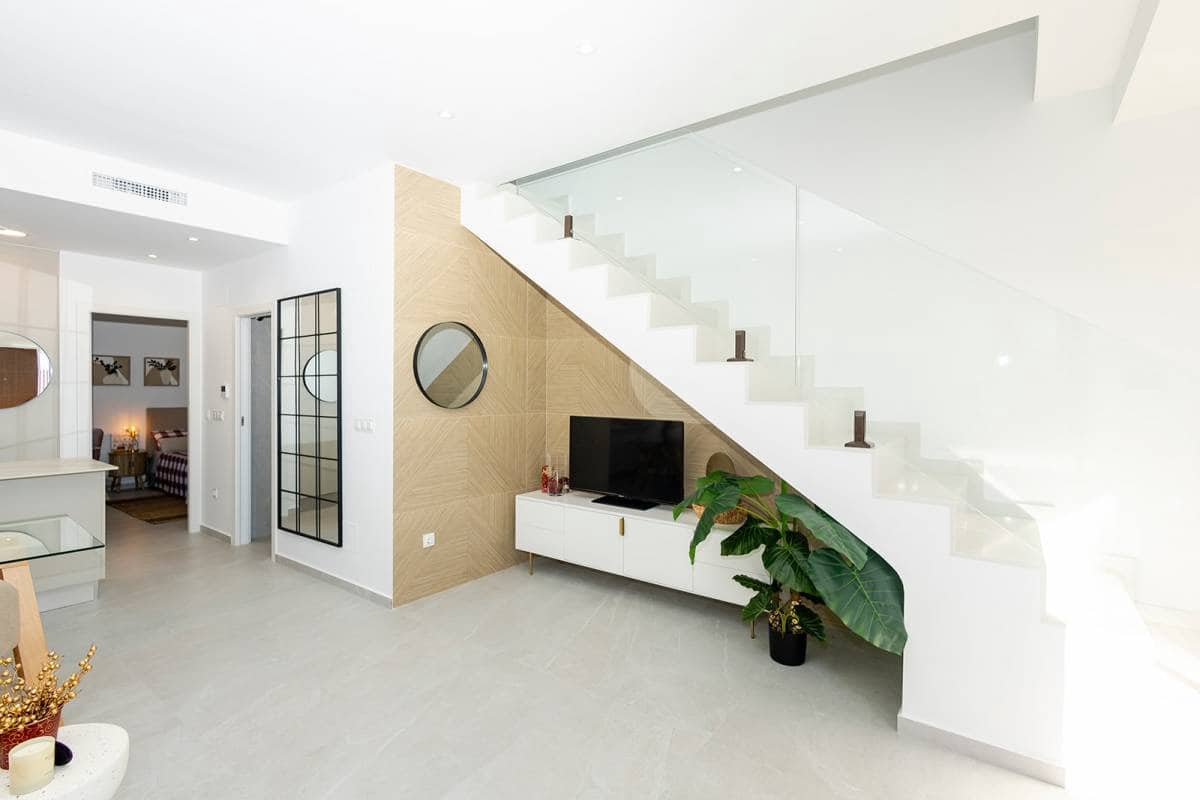 3 makuuhuone Rivitalo myytävänä paikassa Vistabella mukana uima-altaan - 299 000 € (Ref: 9564063)