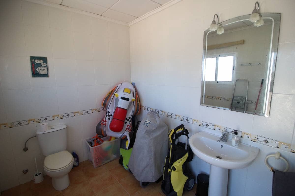 3 sovrum Villa till salu i Catral med pool - 435 000 € (Ref: 9687525)