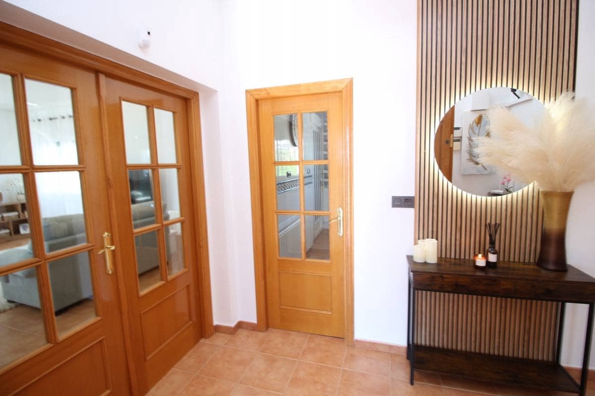 3 sovrum Villa till salu i Catral med pool - 435 000 € (Ref: 9687525)