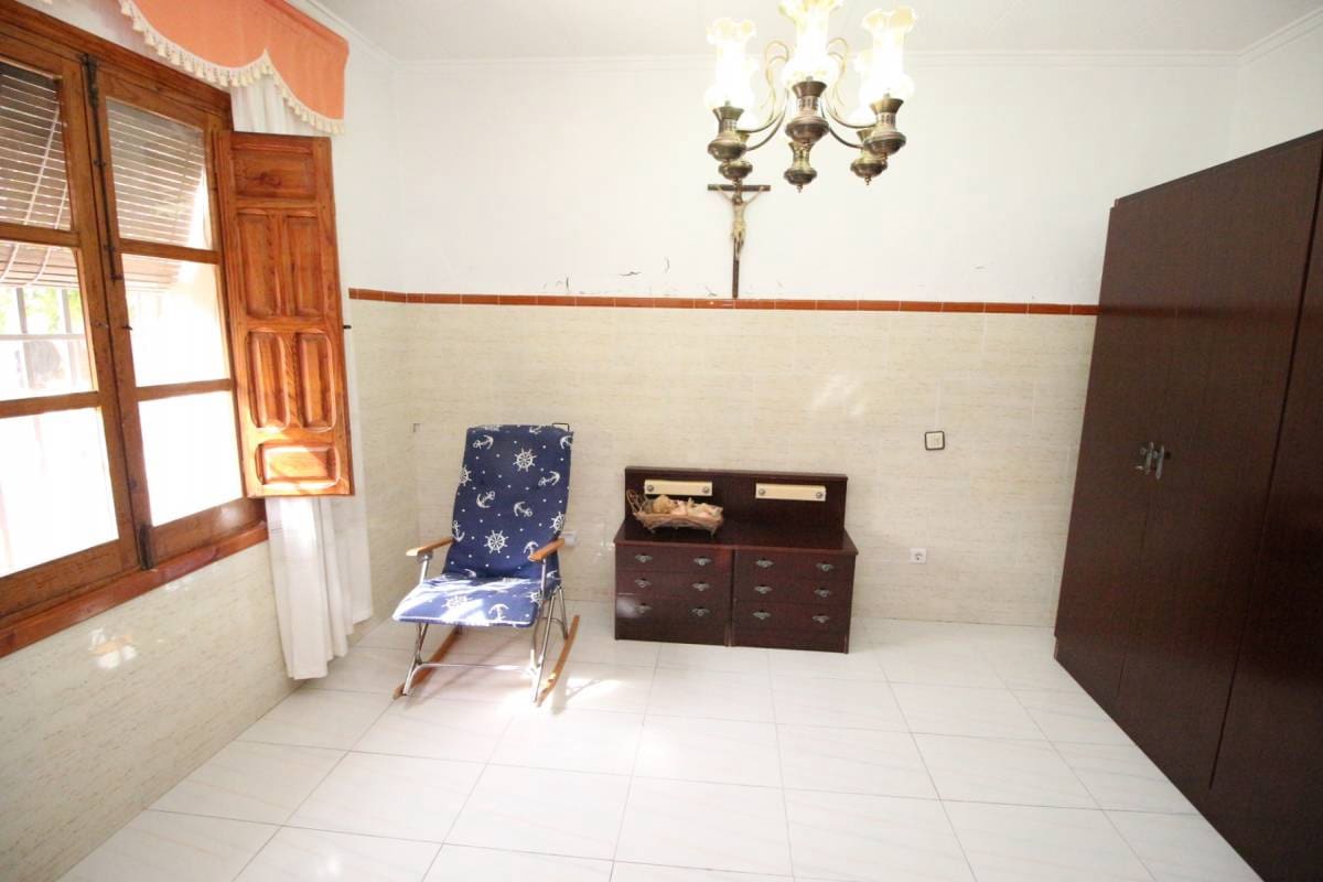 Finca/Casa Rural de 3 habitaciones en Dolores en venta con garaje - 150.000 € (Ref: 9699987)