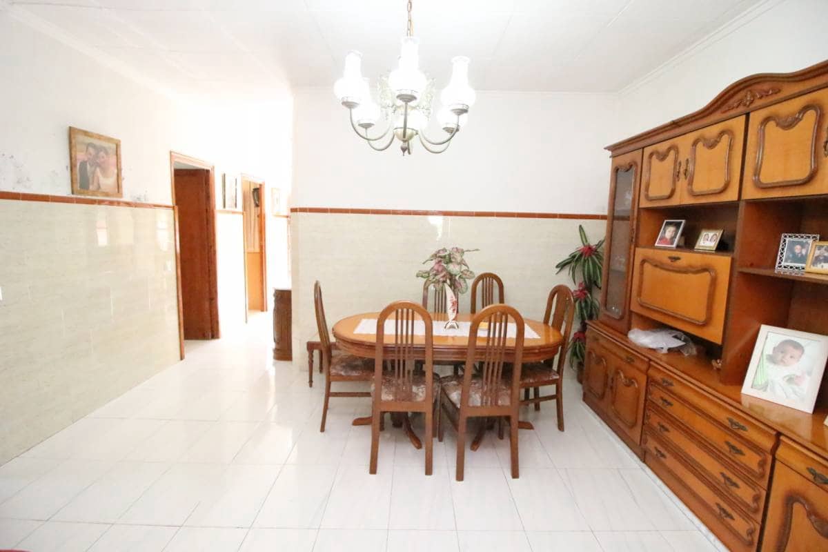 Finca/Casa Rural de 3 habitaciones en Dolores en venta con garaje - 150.000 € (Ref: 9699987)