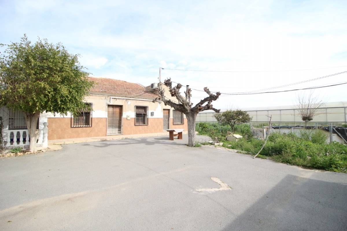 Finca/Casa Rural de 3 habitaciones en Dolores en venta con garaje - 150.000 € (Ref: 9699987)