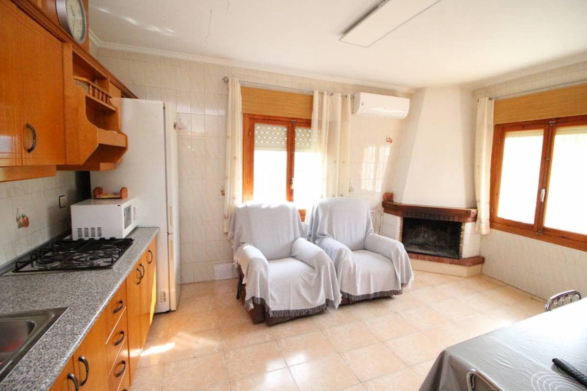 Finca/Casa Rural de 3 habitaciones en Dolores en venta con garaje - 150.000 € (Ref: 9699987)