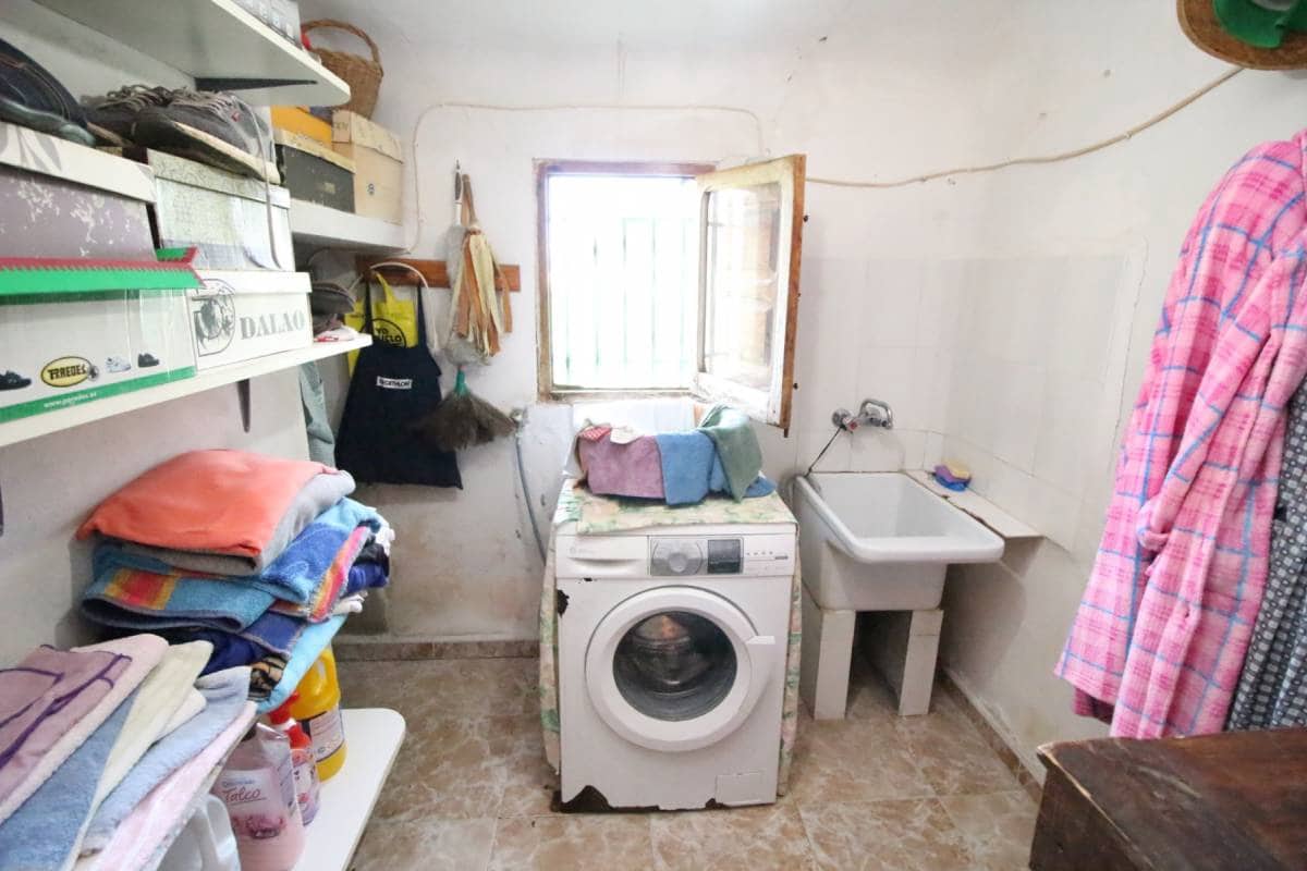 Finca/Casa Rural de 3 habitaciones en Dolores en venta con garaje - 150.000 € (Ref: 9699987)