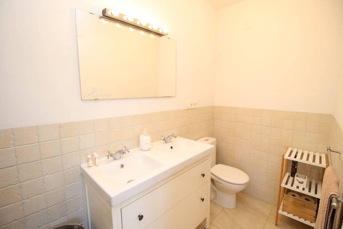 3 bedroom Villa for sale in Catral with pool garage - € 549,000 (Ref: 9737291)