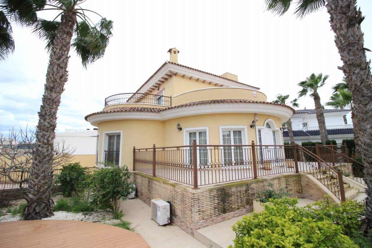 4 sypialnia Willa na sprzedaż w Rojales z basenem garażem - 810 000 € (Ref: 9739265)