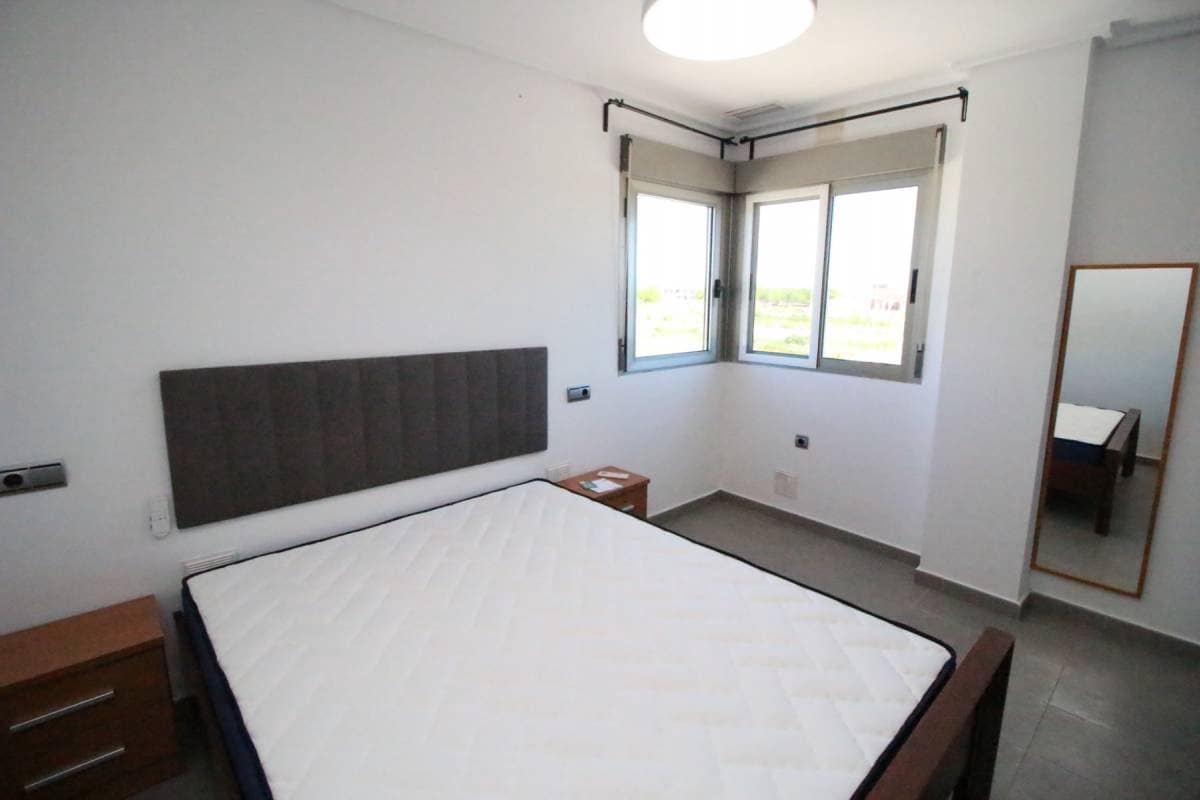 Casa de 3 habitaciones en Dolores en venta - 215.000 € (Ref: 9740093)