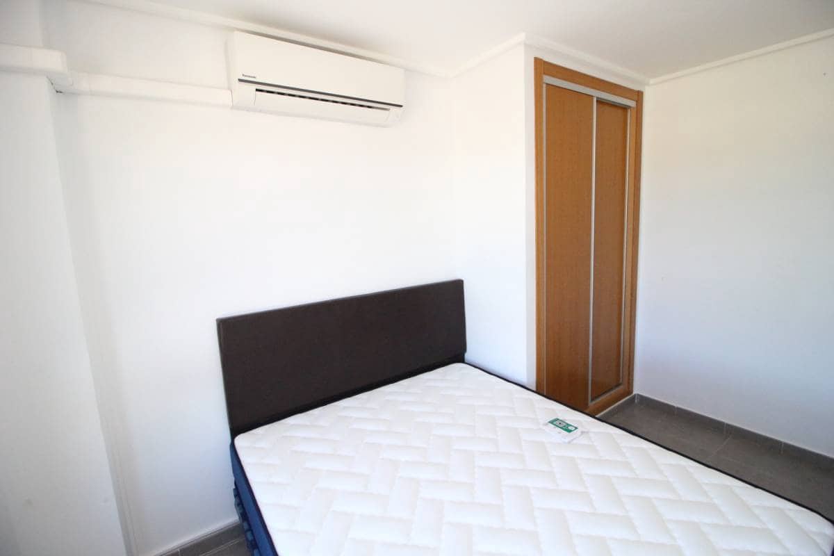 Casa de 3 habitaciones en Dolores en venta - 215.000 € (Ref: 9740093)