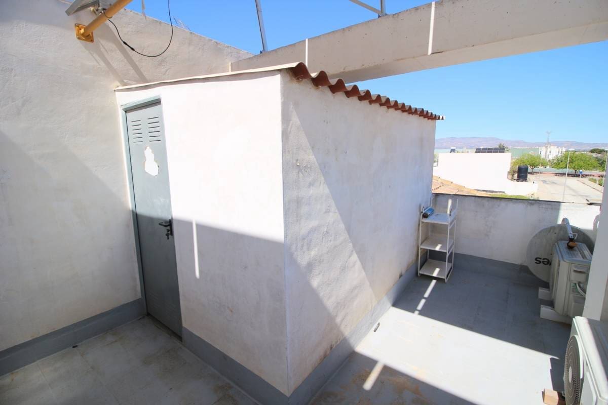 Casa de 3 habitaciones en Dolores en venta - 215.000 € (Ref: 9740093)