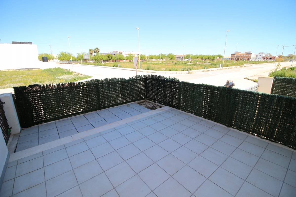 Casa de 3 habitaciones en Dolores en venta - 215.000 € (Ref: 9740093)