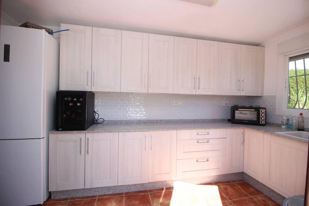 3 quarto Moradia para venda em Catral com piscina garagem - 480 000 € (Ref: 9740586)