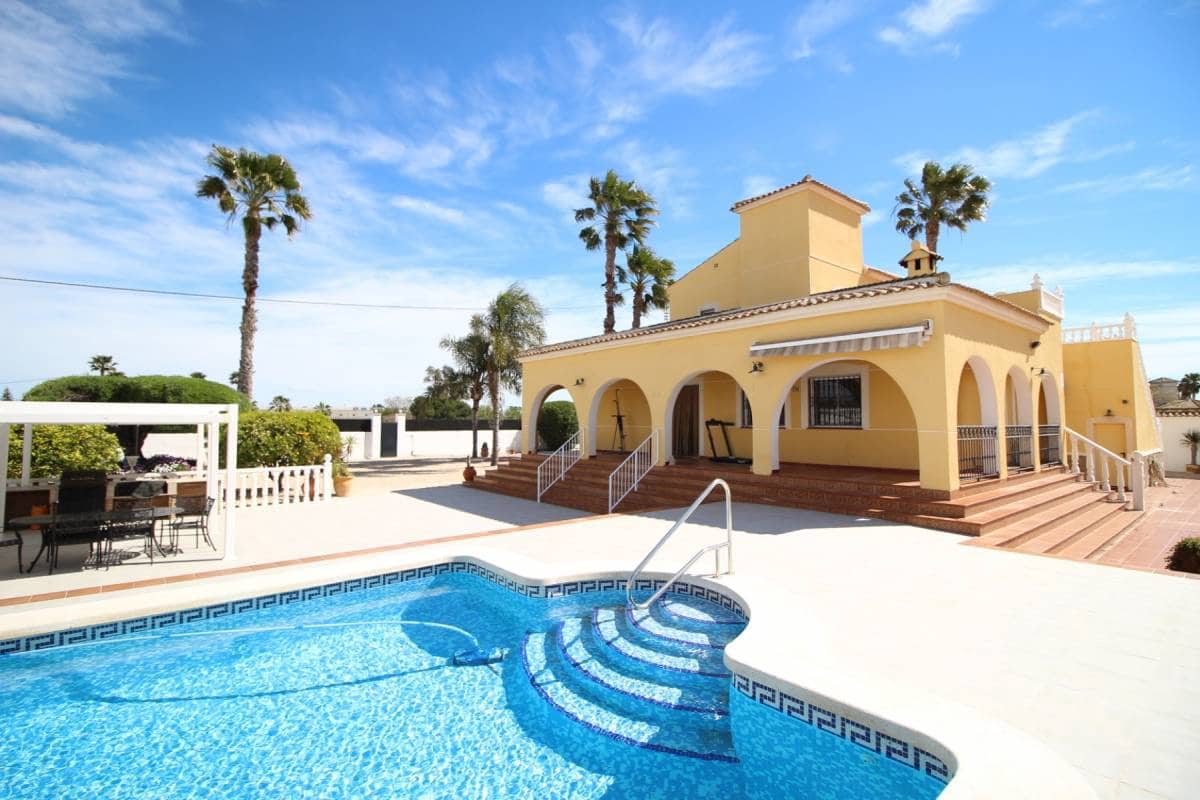 3 quarto Moradia para venda em Catral com piscina garagem - 480 000 € (Ref: 9740586)