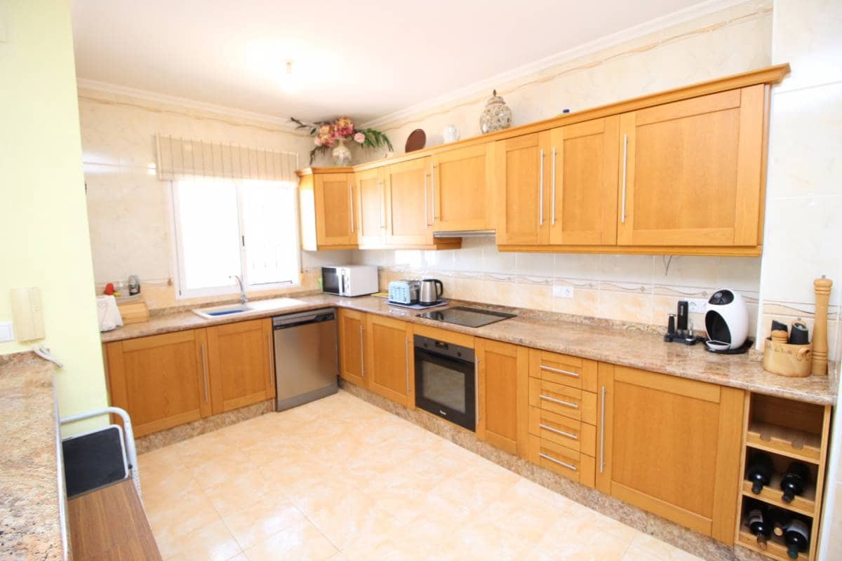 3 quarto Moradia para venda em Catral com piscina garagem - 480 000 € (Ref: 9740586)