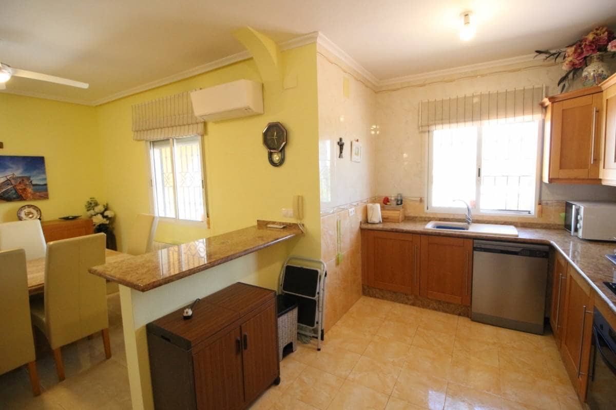 3 quarto Moradia para venda em Catral com piscina garagem - 480 000 € (Ref: 9740586)