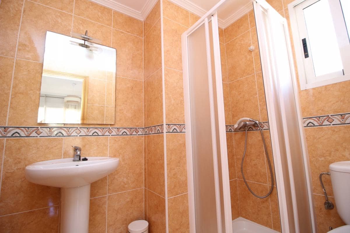 2 slaapkamer Appartement te koop in Guardamar del Segura met zwembad garage - € 255.000 (Ref: 9756725)