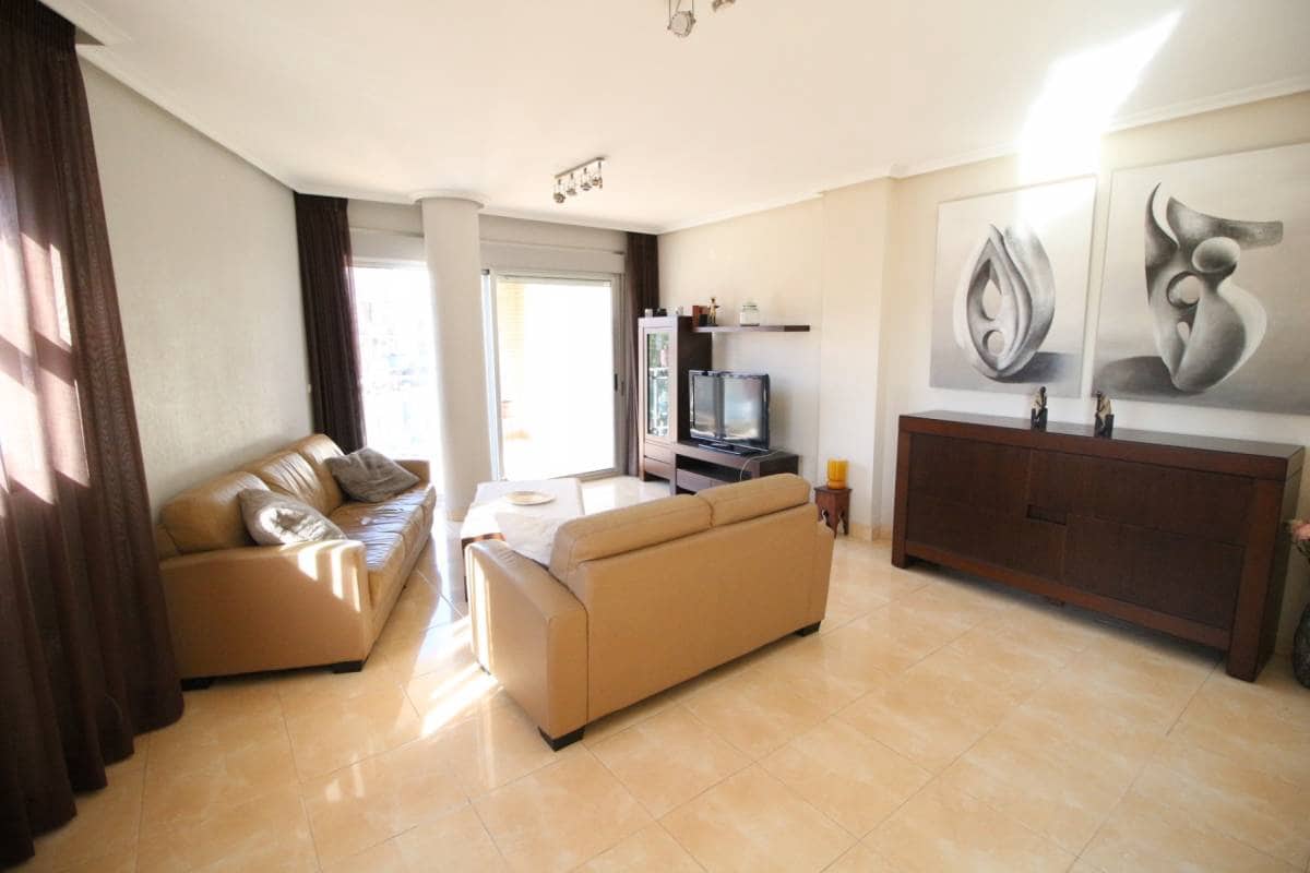 3 bedroom Apartment for rent in Almoradi with garage - € 750 (Ref: 9850590)