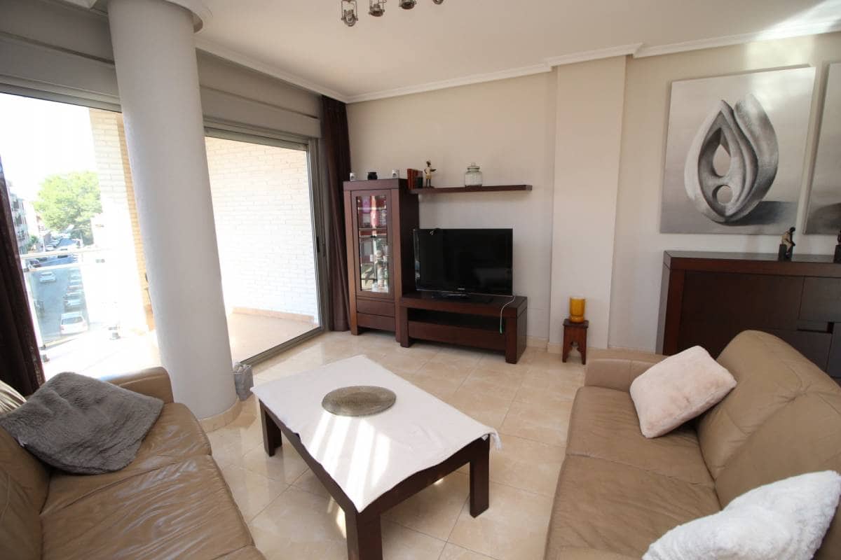 3 bedroom Apartment for rent in Almoradi with garage - € 750 (Ref: 9850590)