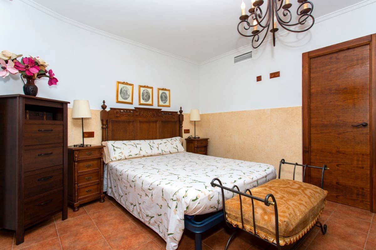 5 soveværelse Villa til salg i Orihuela med swimmingpool - € 490.000 (Ref: 9905321)